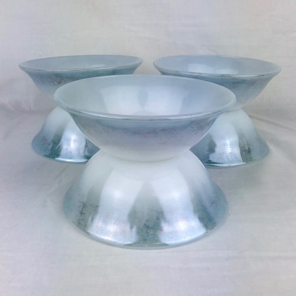 Federal Milk Glass 6 Fruit Bowls Scribbles